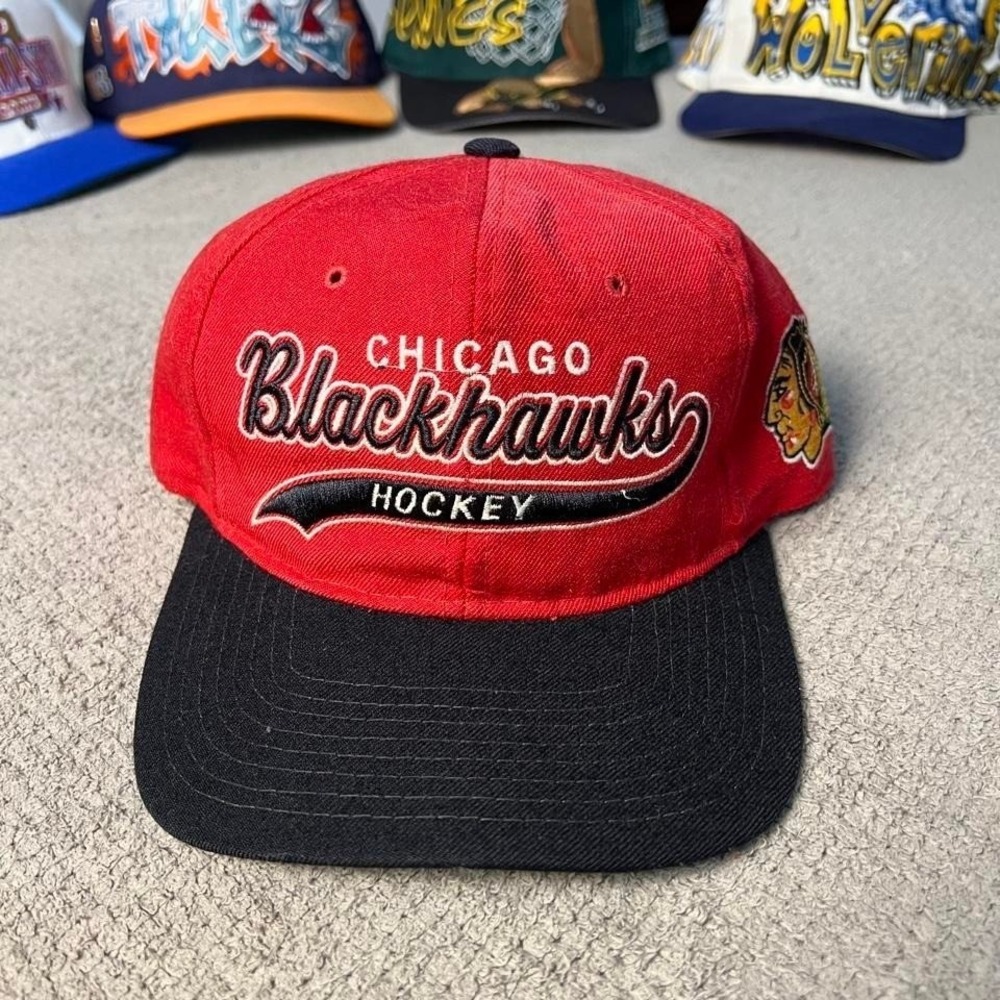 Vintage 1990s Chicago Blackhawks starter hat‎